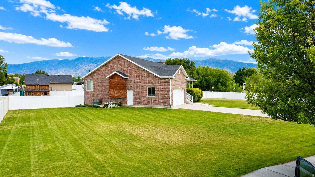 House in Layton, Utah, United States 2 - 18584063