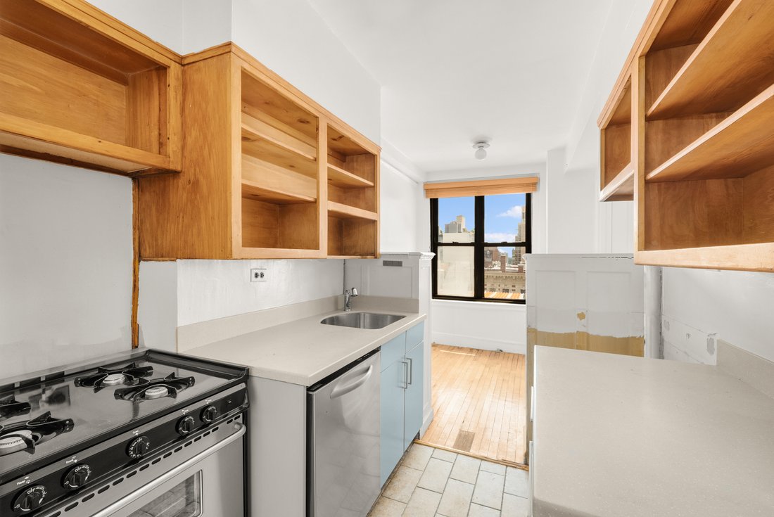 Co Op in New York, New York, United States 4 - 18585179