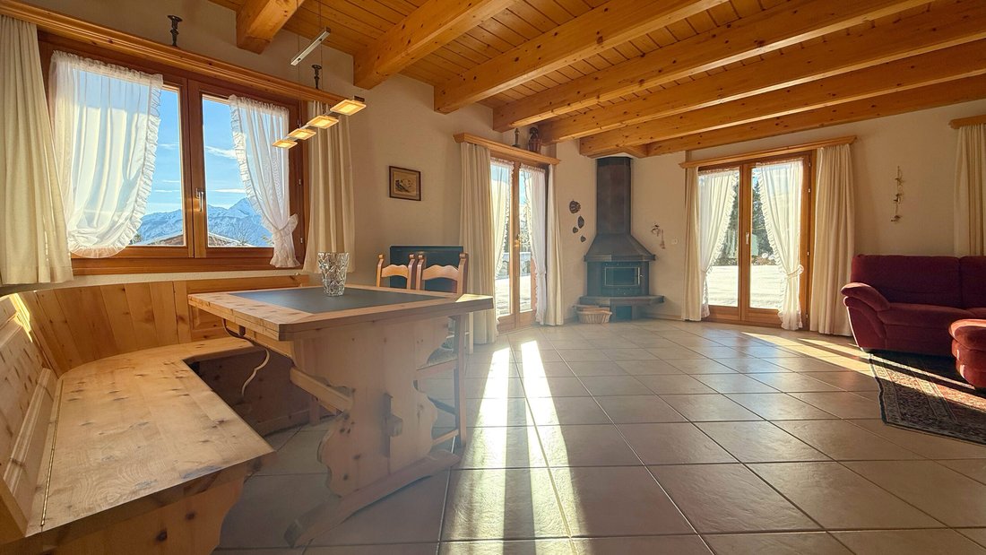 Chalet in Crans-Montana, Valais, Switzerland 4 - 18580654