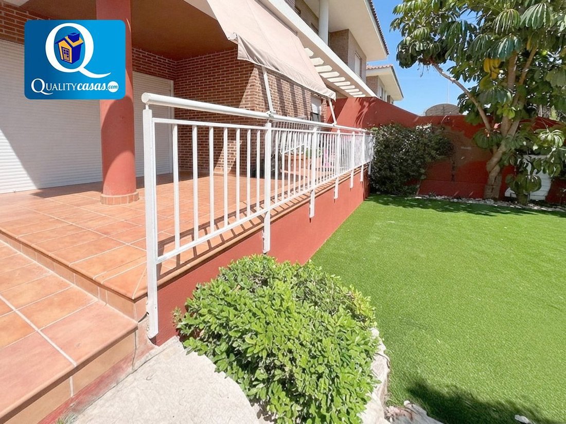Villa in Alicante, Valencian Community, Spain 1 - 18585314