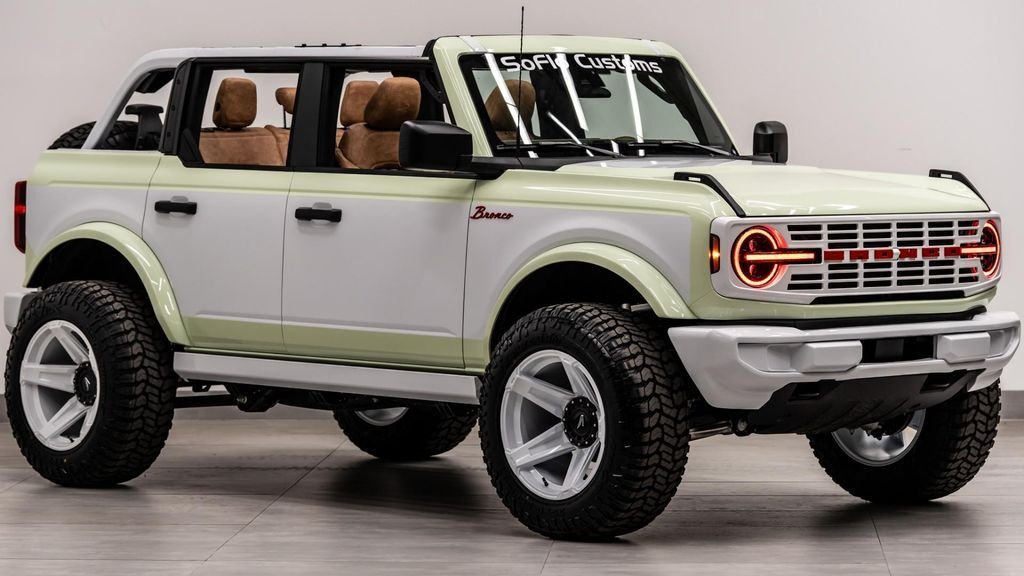 Ford Bronco 4X4 in Fort Lauderdale, FL, United States 3 - 18582283