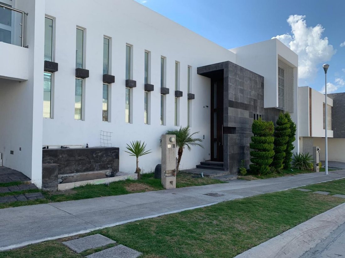 House in San Luis Potosí, San Luis Potosi, Mexico 1 - 18582916