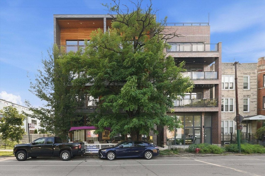 Condo in Chicago, Illinois, United States 1 - 18582065