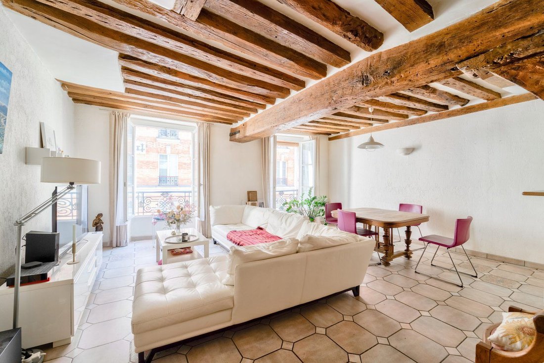 Apartment in Montorgueil-Saint Denis, Paris 2e Arrondissement, Paris 2 - 18581890