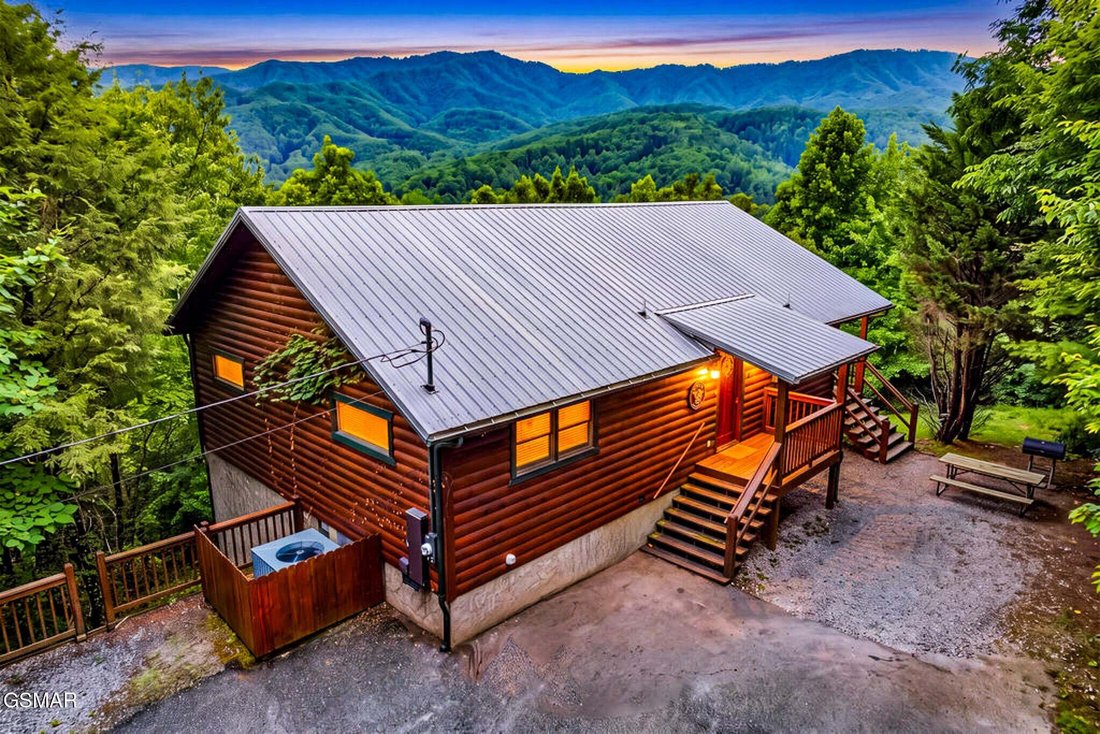 House in Gatlinburg, Tennessee, United States 2 - 18486638