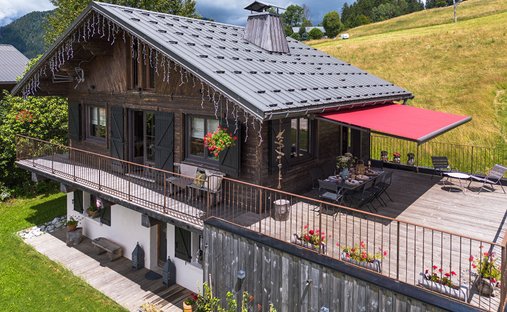 Villa a Notre-Dame-de-Bellecombe, Auvergne-Rodano-Alpi, Francia 1