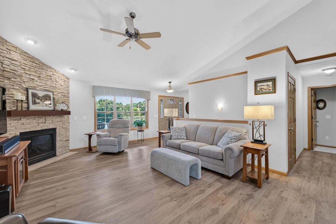 House in Sun Prairie, Wisconsin, United States 4 - 18583997
