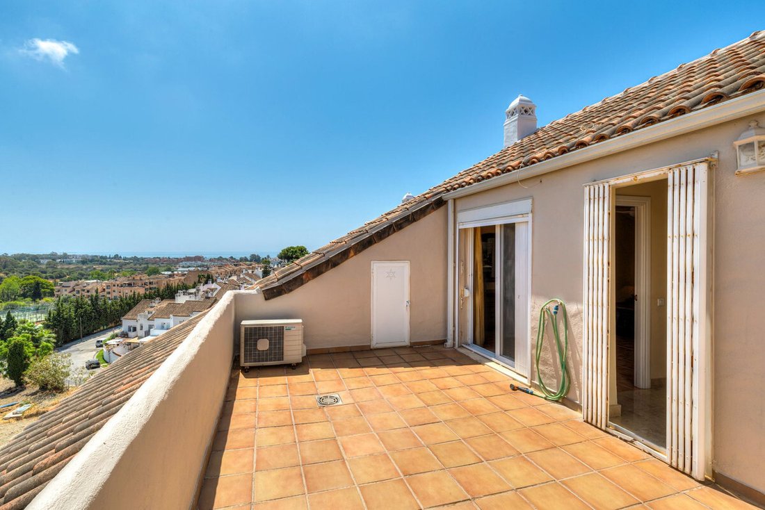 Penthouse in Bel-Air, Estepona, Andalusia 1 - 18582273