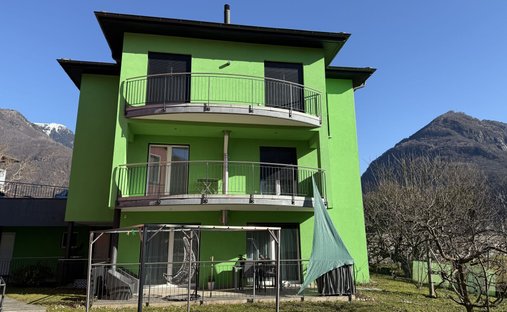 House in Bellinzona, Ticino, Switzerland 1