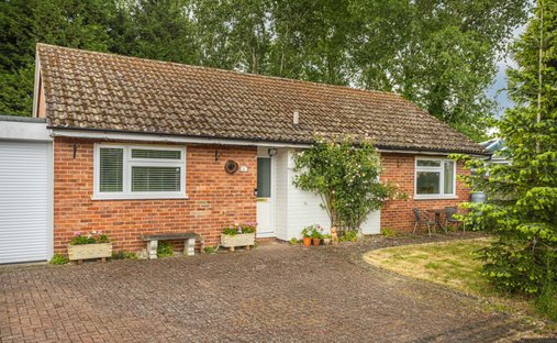 House in Charlwood, England 1