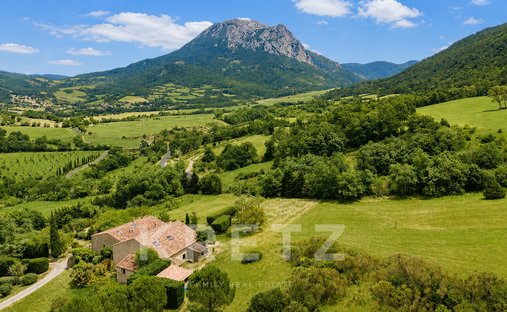 Casa en Bugarach, Occitania, Francia 1