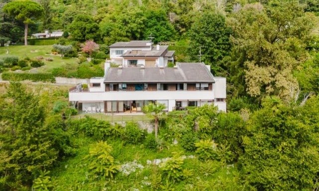 Villa in Morbio Inferiore, Ticino, Switzerland 1 - 18580777