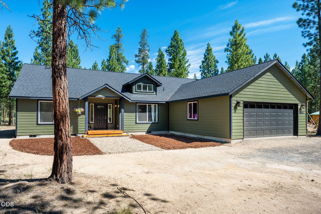 House in La Pine, Oregon, United States 3 - 18580523