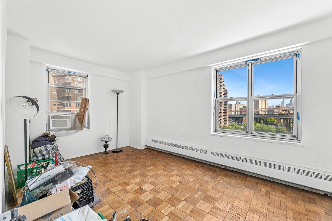 Co Op in New York, New York, United States 5 - 18585299