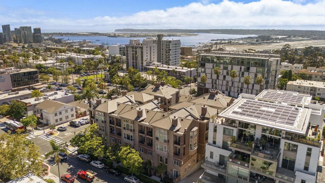Townhouse in San Diego, California, United States 3 - 18584656