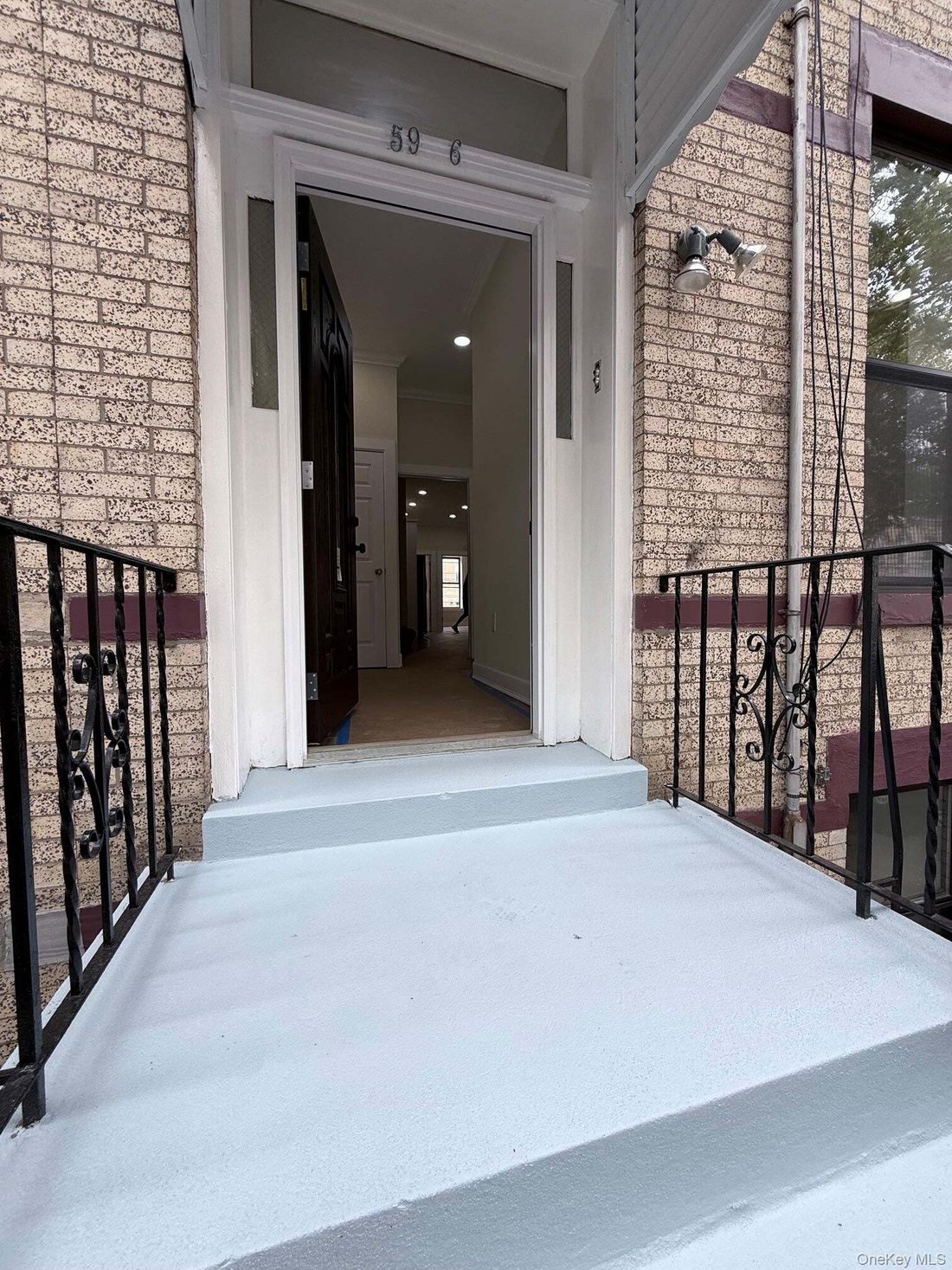 House in New York, New York, United States 2 - 18583877