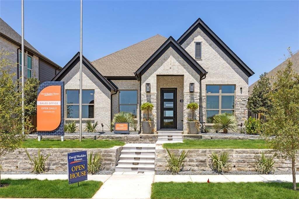 House in Crowley, Texas, United States 1 - 17899241