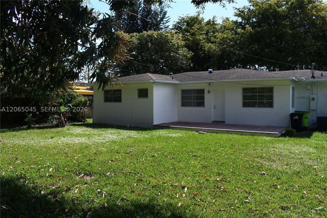 House in Miami, Florida, United States 4 - 18581632