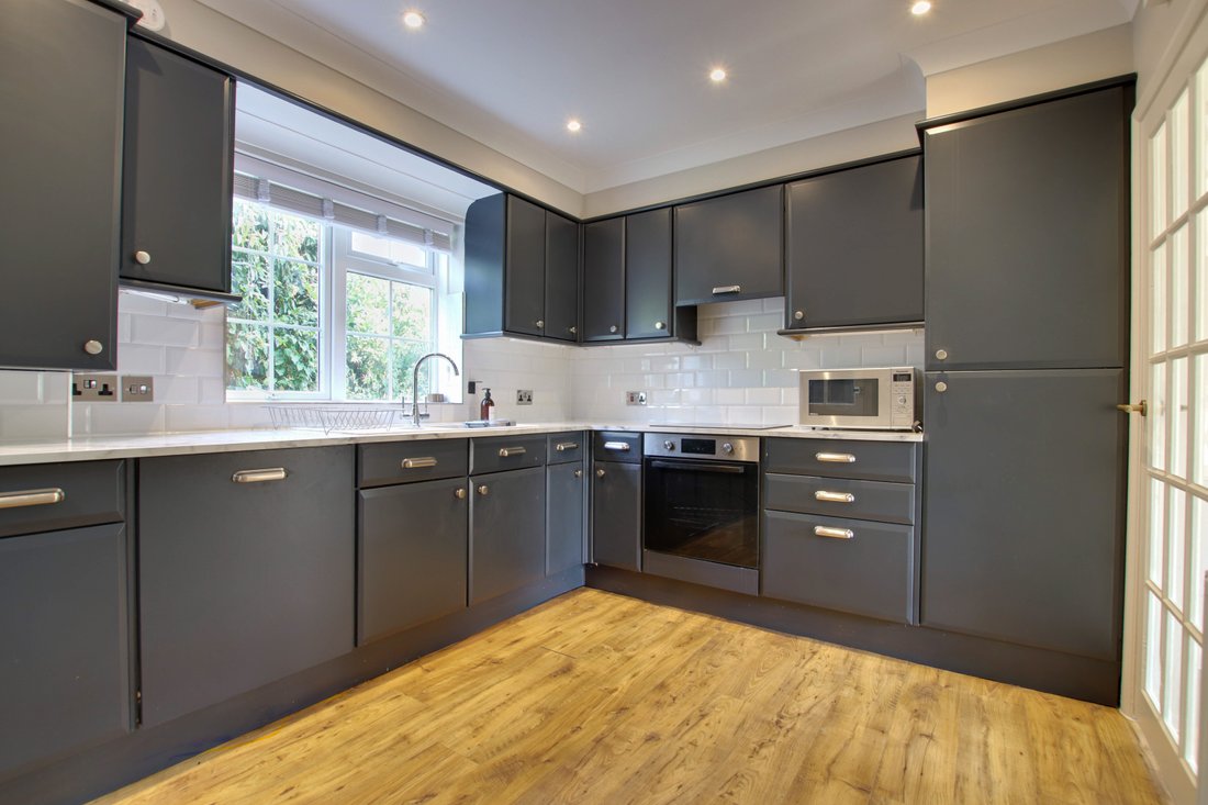 House in Lymington, England 2 - 18545167