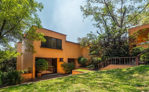House in Santa Catarina Yecahuitzotl, Mexico City, Mexico 1