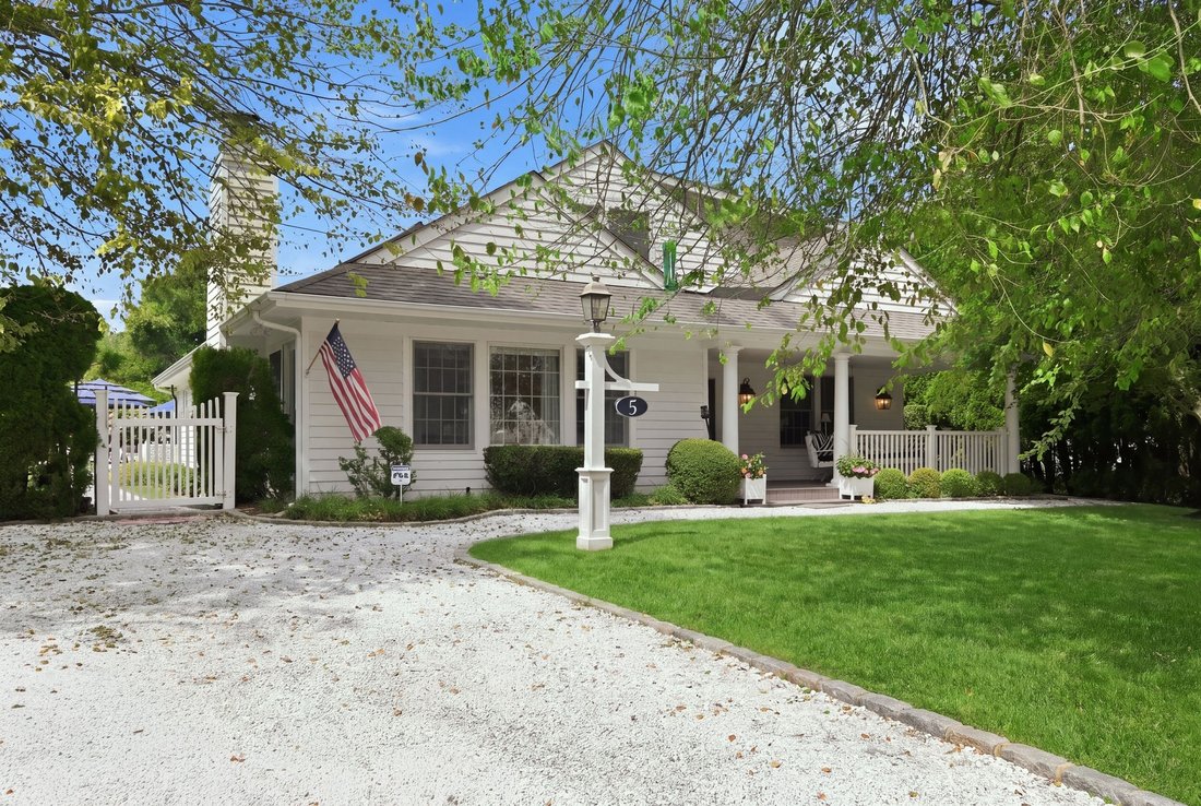 House in Southampton, New York, United States 3 - 18585522