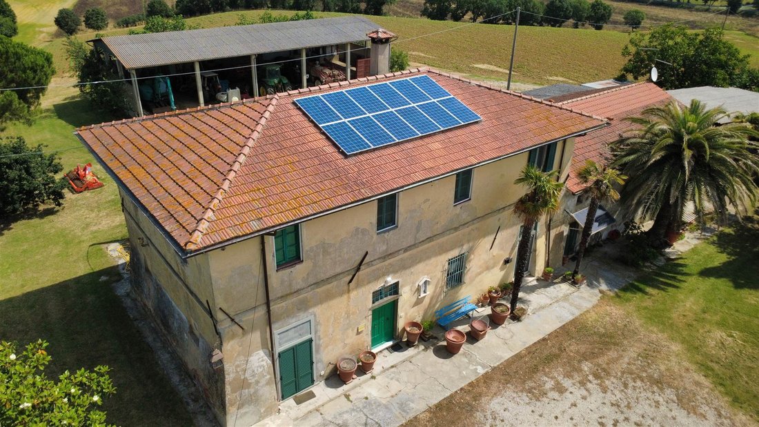 Villa in Montecchio della Pozzanghera, Tuscany, Italy 2 - 18585241