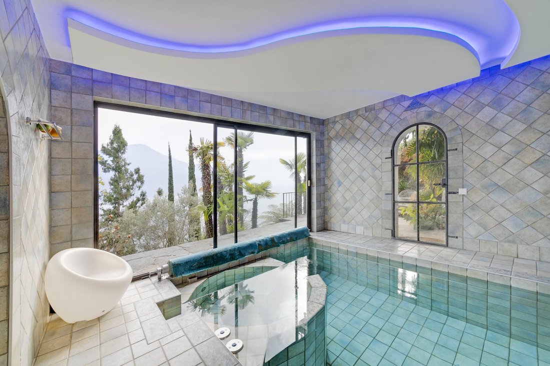 Villa in Brissago, Ticino, Switzerland 4 - 18583269