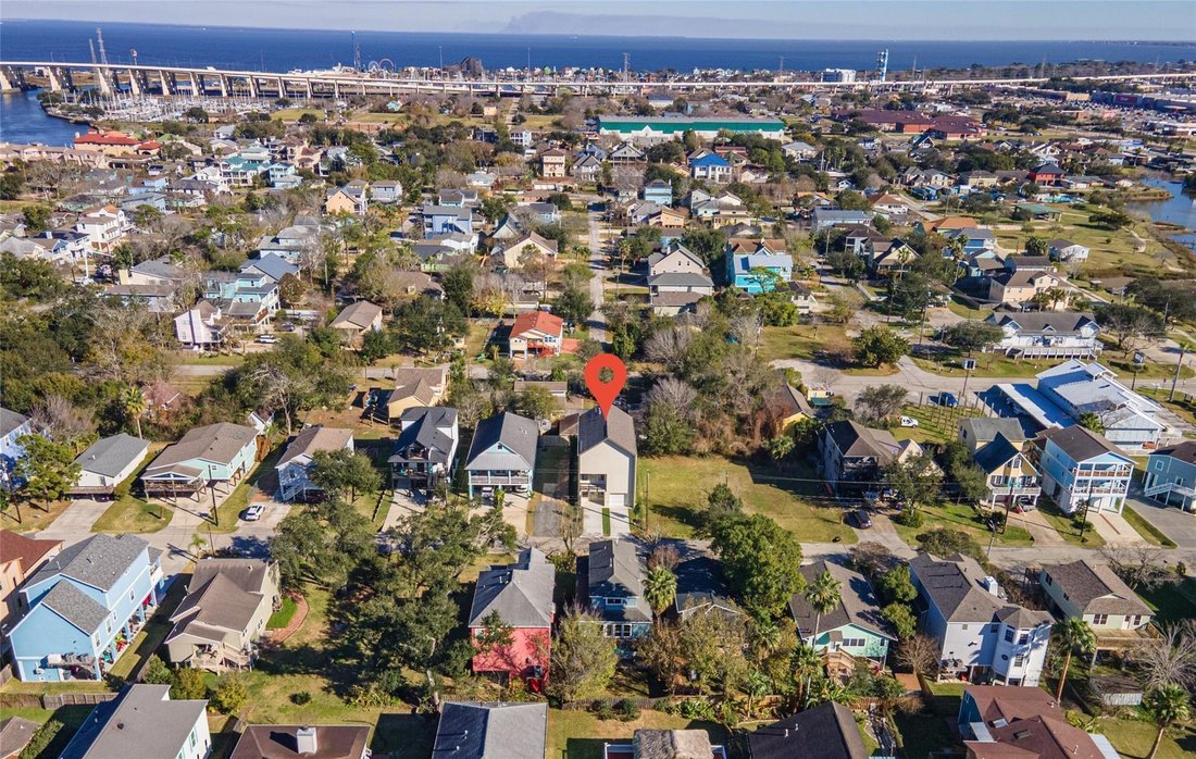 House in Kemah, Texas, United States 3 - 18585062