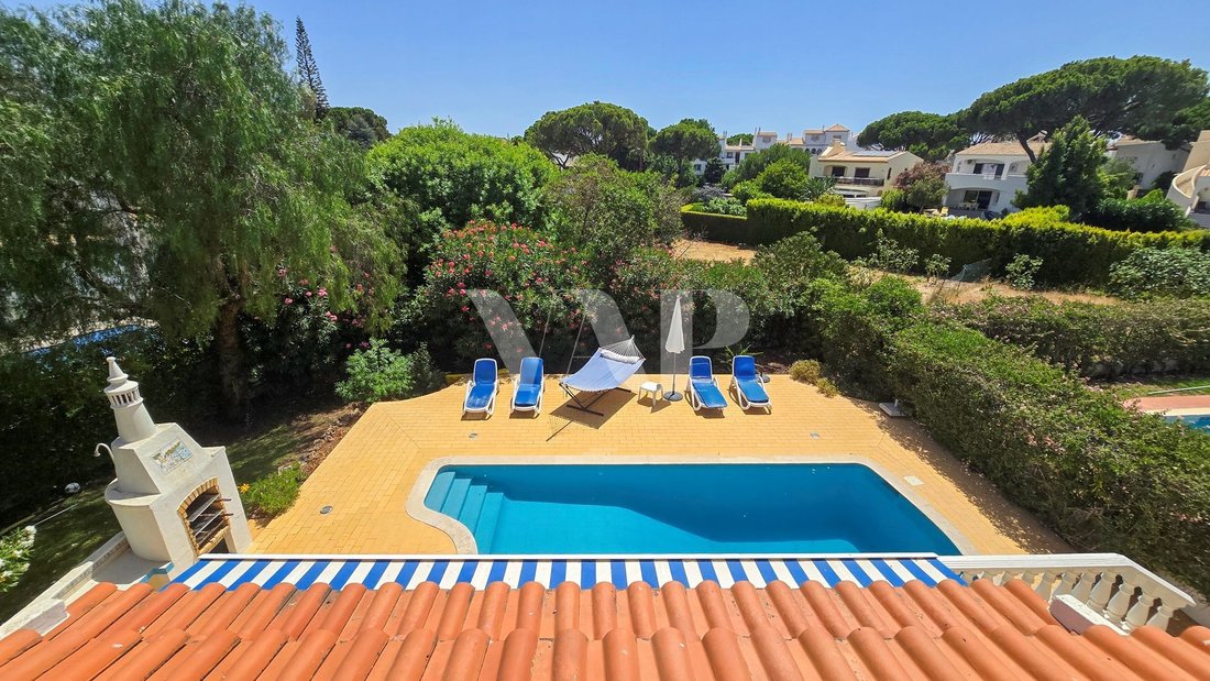 Villa in Quarteira, Algarve, Portugal 5 - 18585459