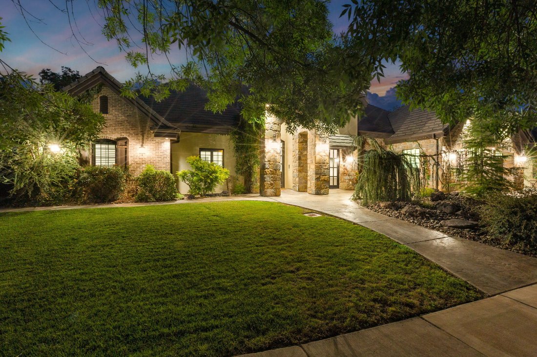 House in Hurricane, Utah, United States 5 - 18583784