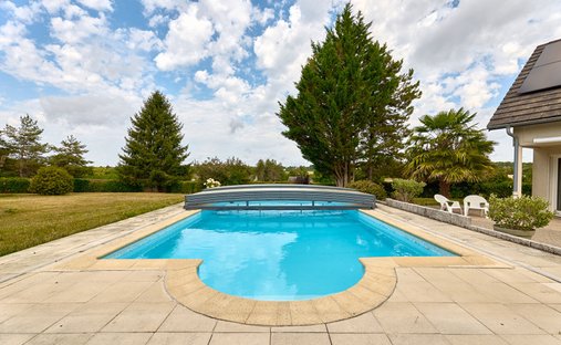 Villa in Palente - Orchamps - La Combe Saragosse, Besancon, France 1