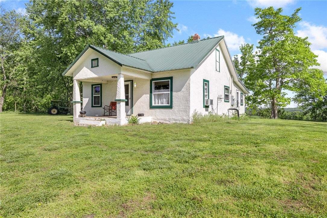 House in Green Forest, Arkansas, United States 4 - 18581438