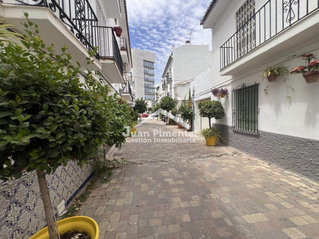 House in Estepona, Andalusia, Spain 1 - 18581756