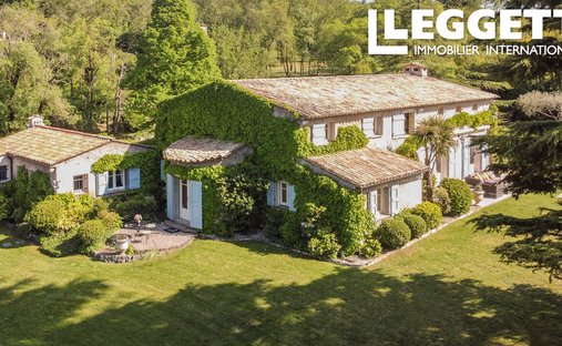 House in Châteauneuf-Grasse, Provence-Alpes-Côte d'Azur, France 1