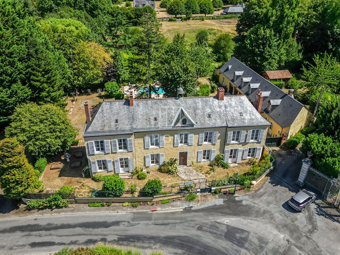 Villa in Parigné-le-Pôlin, Pays de la Loire, France 4 - 18581908