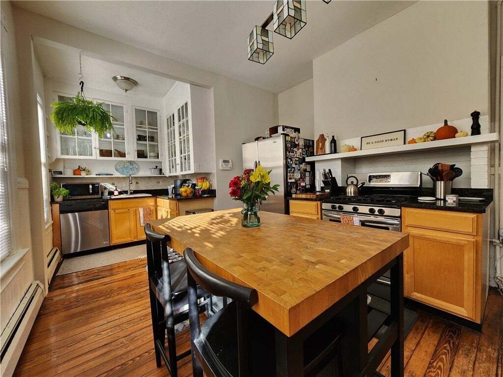 Providence, Rhode Island, United States 5 - 18449031