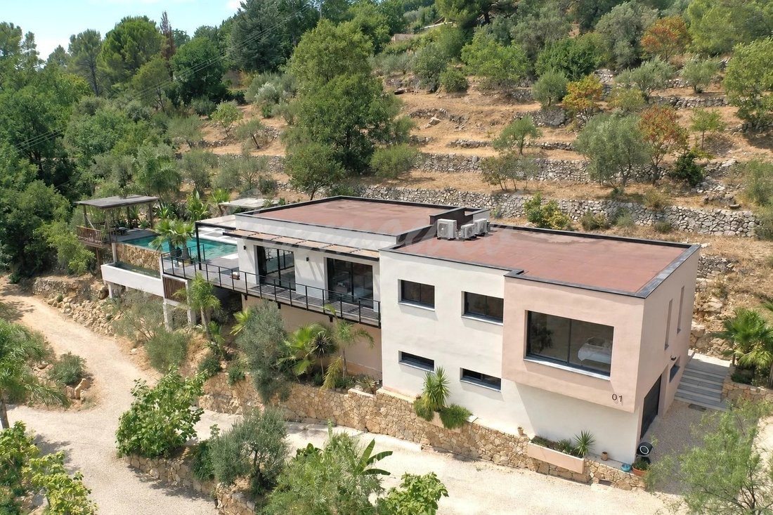 Villa in Fayence, Provence-Alpes-Côte d'Azur, France 2 - 17687916