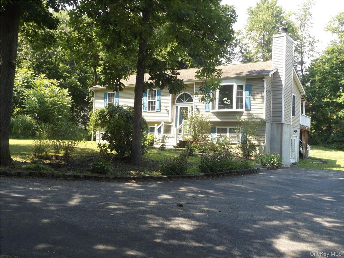 House in Pleasant Valley, New York, United States 2 - 18536184