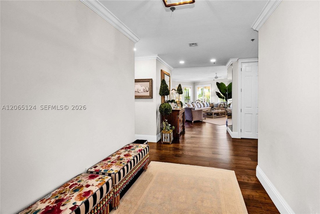 Condo in Coral Gables, Florida, United States 5 - 18584478