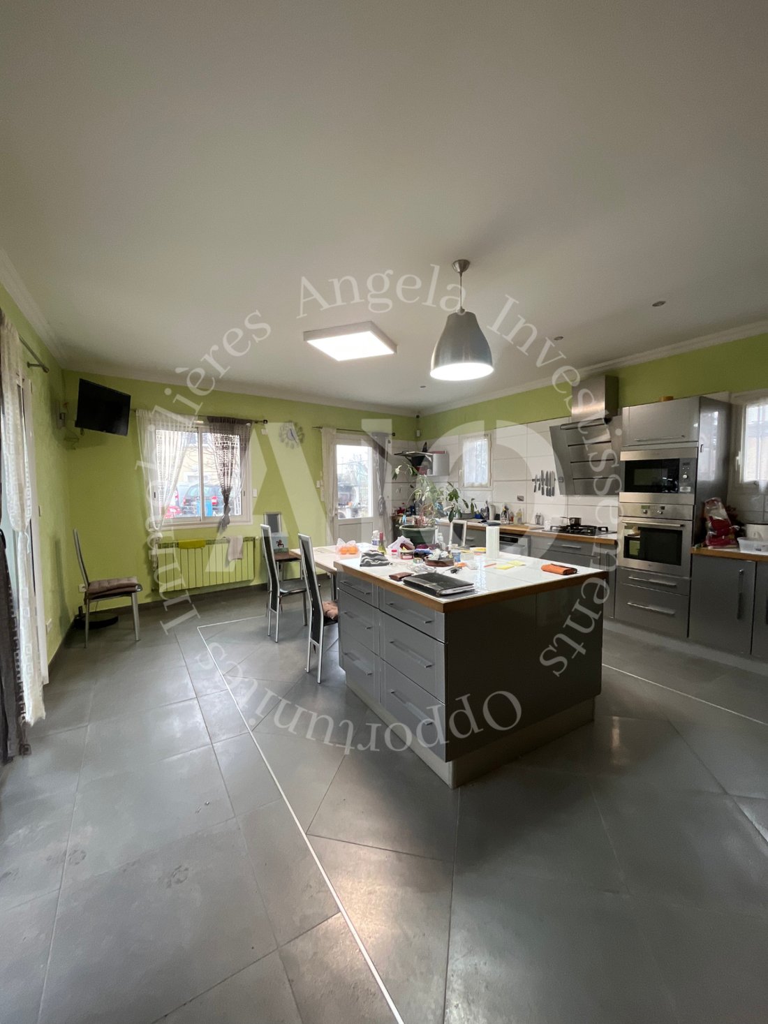 Maison à Décines-Charpieu, Auvergne-Rhône-Alpes, France 2 - 18585224