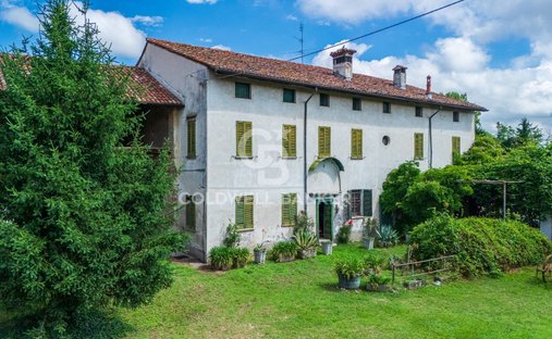 Maisons de campagne à Maleo, Lombardie, Italie 1