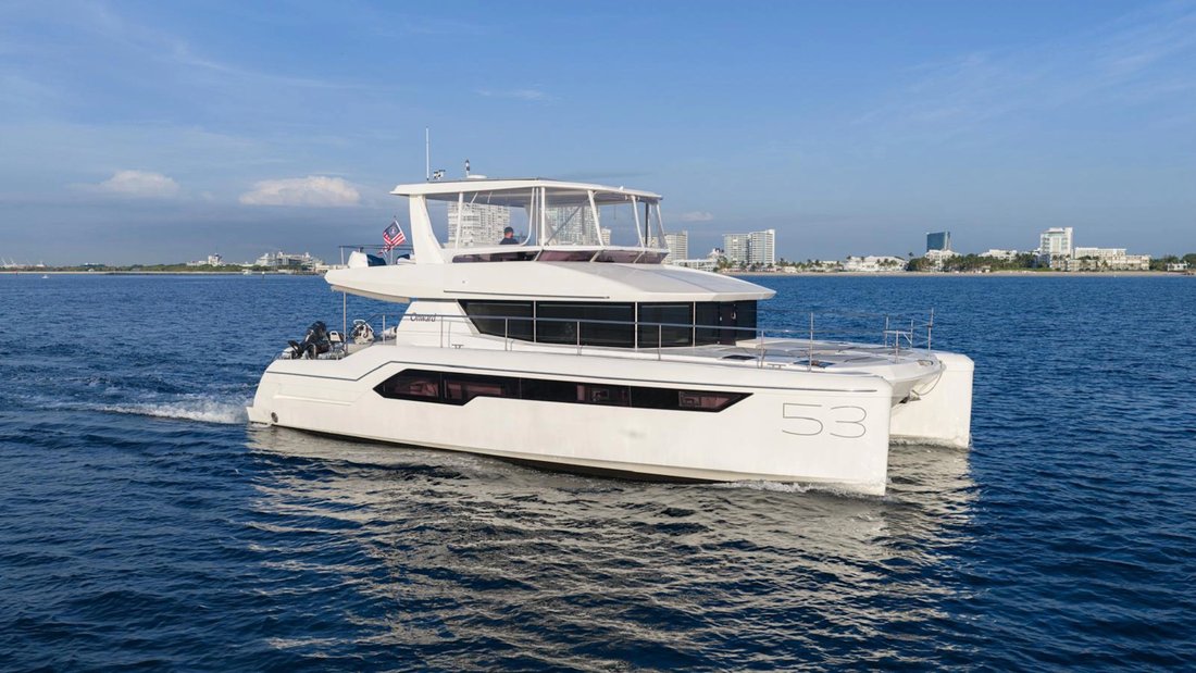 Catamaran in United States 1 - 18582177