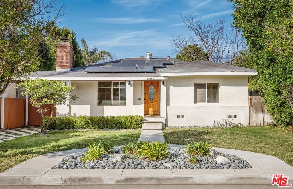House in Los Angeles, California, United States 1 - 18581484