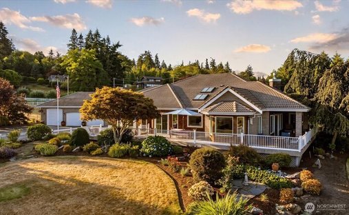 House in Freeland, Washington, United States 1