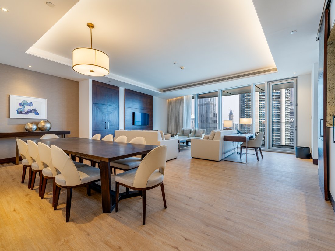 Apartment in Downtown Dubai, Dubai, United Arab Emirates 2 - 18574492