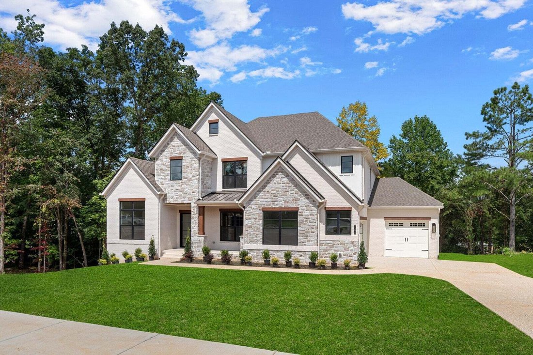 House in Bon Aqua, Tennessee, United States 2 - 18573513