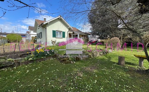Casa a Echallens, Vaud, Svizzera 1