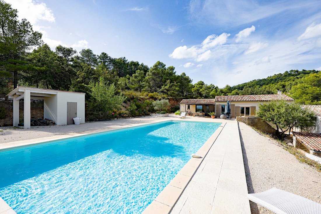 Villa in Apt, Switzerland 4 - 18580728