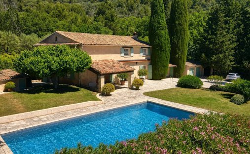 House in Aups, Provence-Alpes-Côte d'Azur, France 1