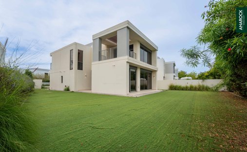 Villa in Dubai Hills Estate, Dubai, United Arab Emirates 1